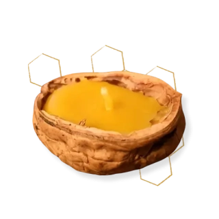 Svíčka v ořechové skořápce